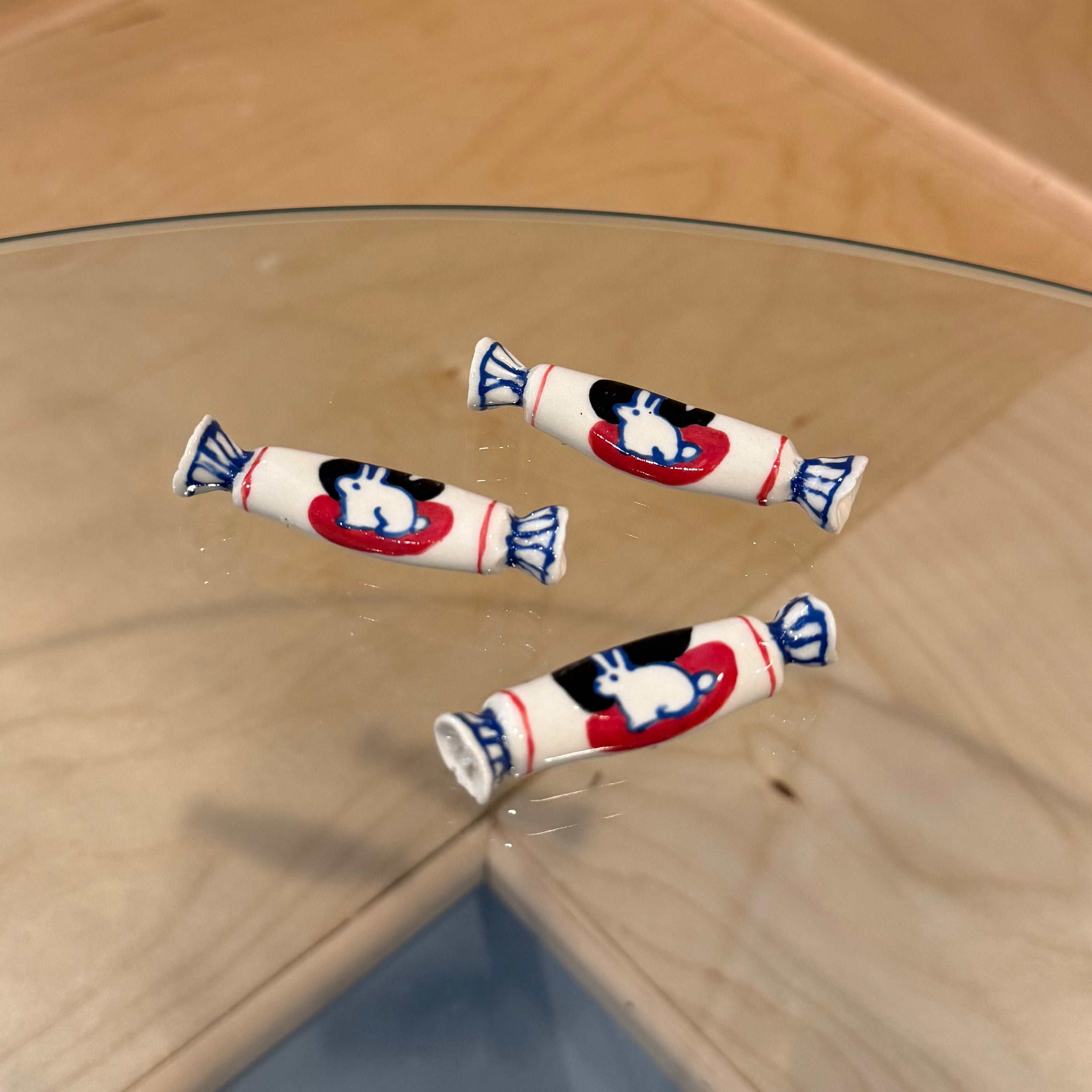 White Rabbit Candy Utensil Rest